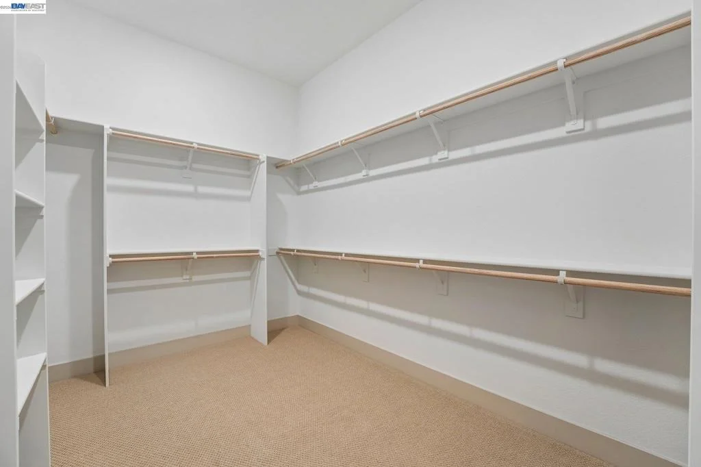 Photo of 427 Trellis Way