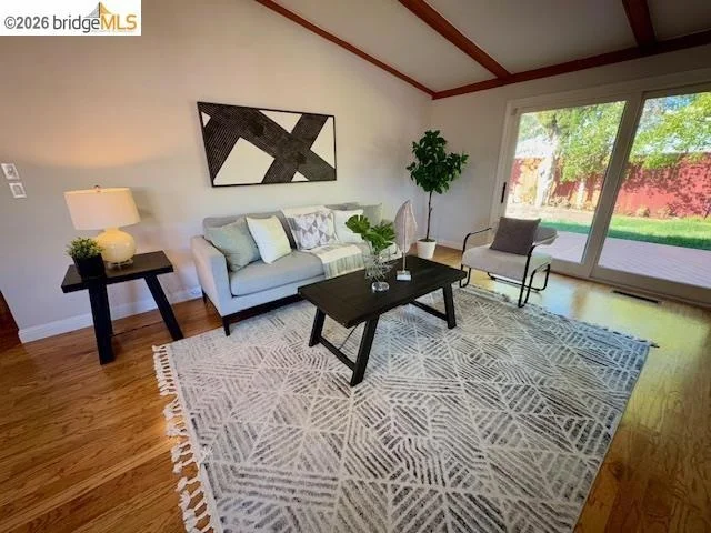Photo of 901 Helix Dr