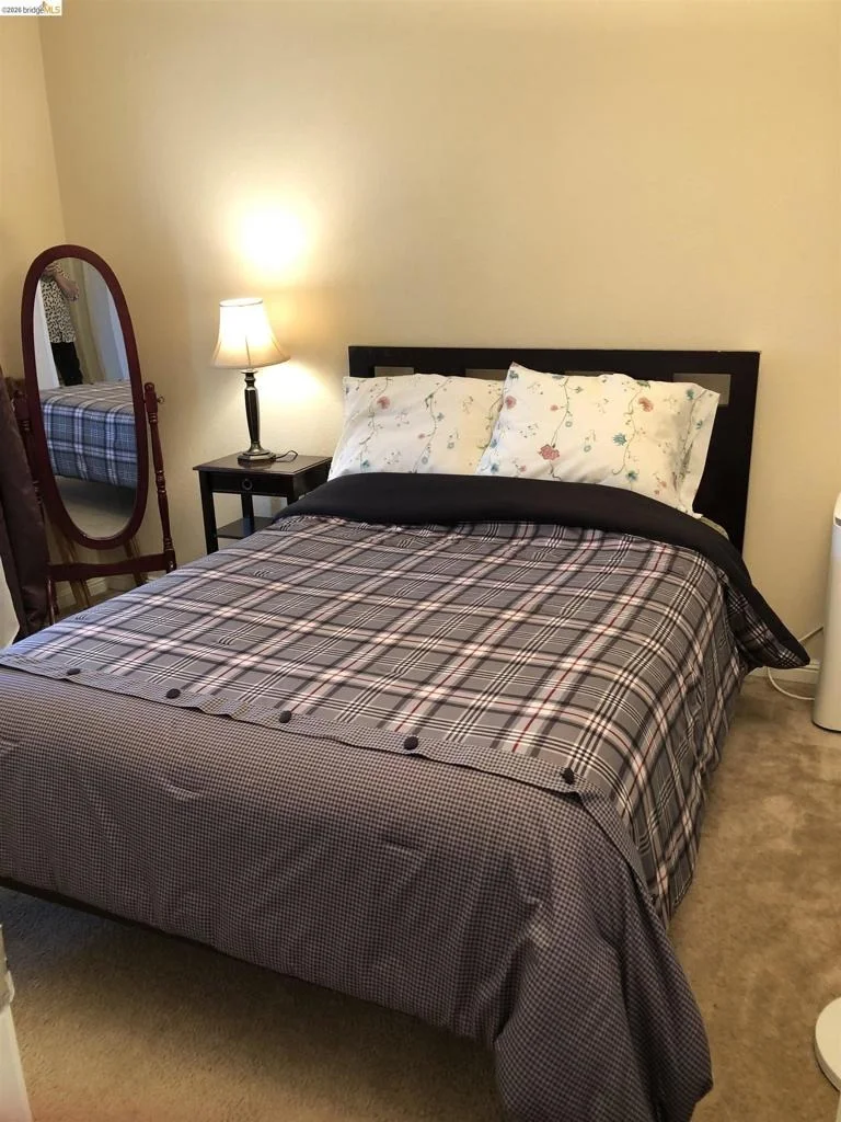 Photo of Unit B at 2089 Olivera Rd