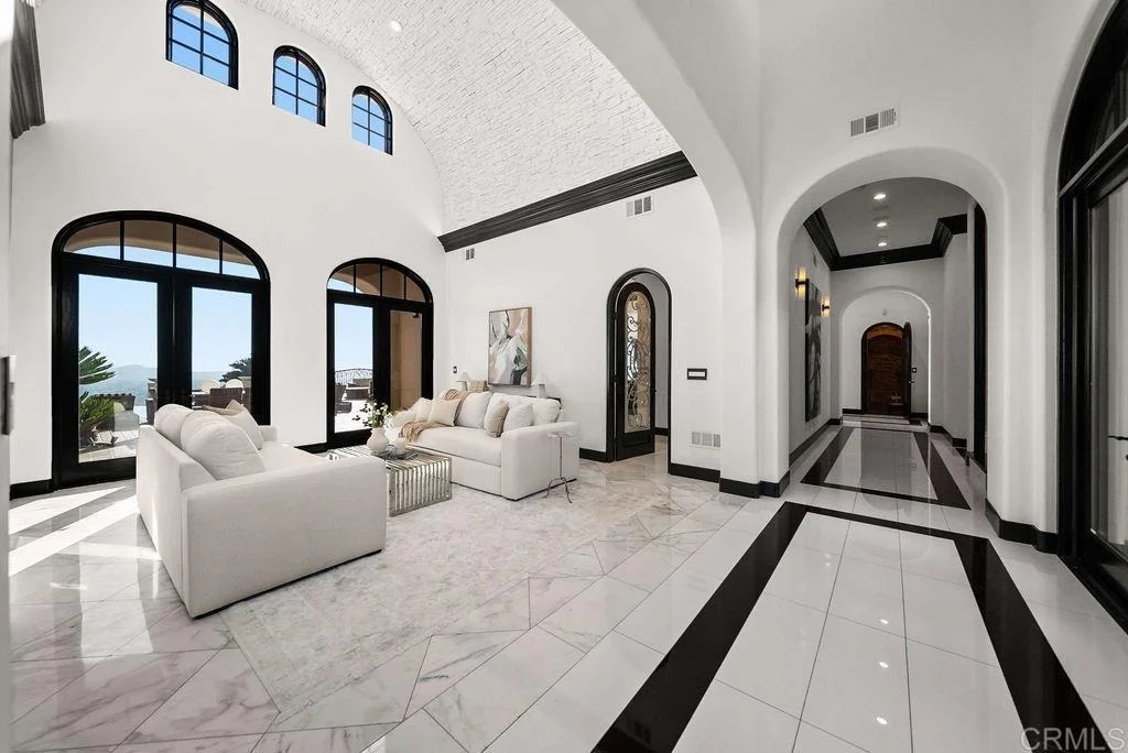 Photo of 2424 Cerro Sereno