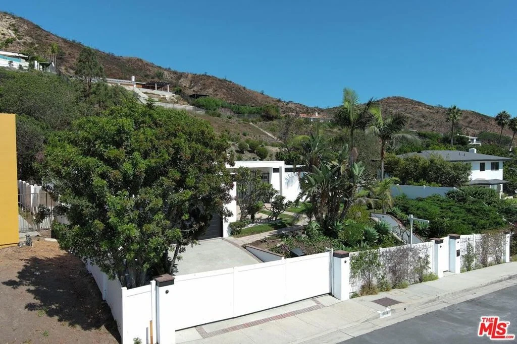 Photo of 18073 Sandy Cape Drive