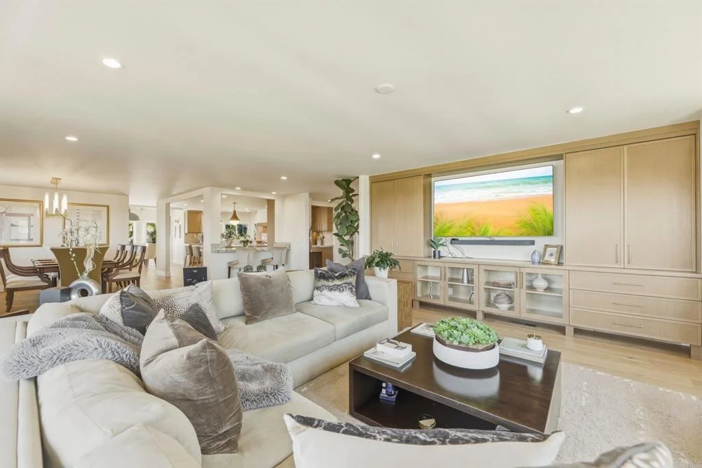 Photo of 2140 Janis Way