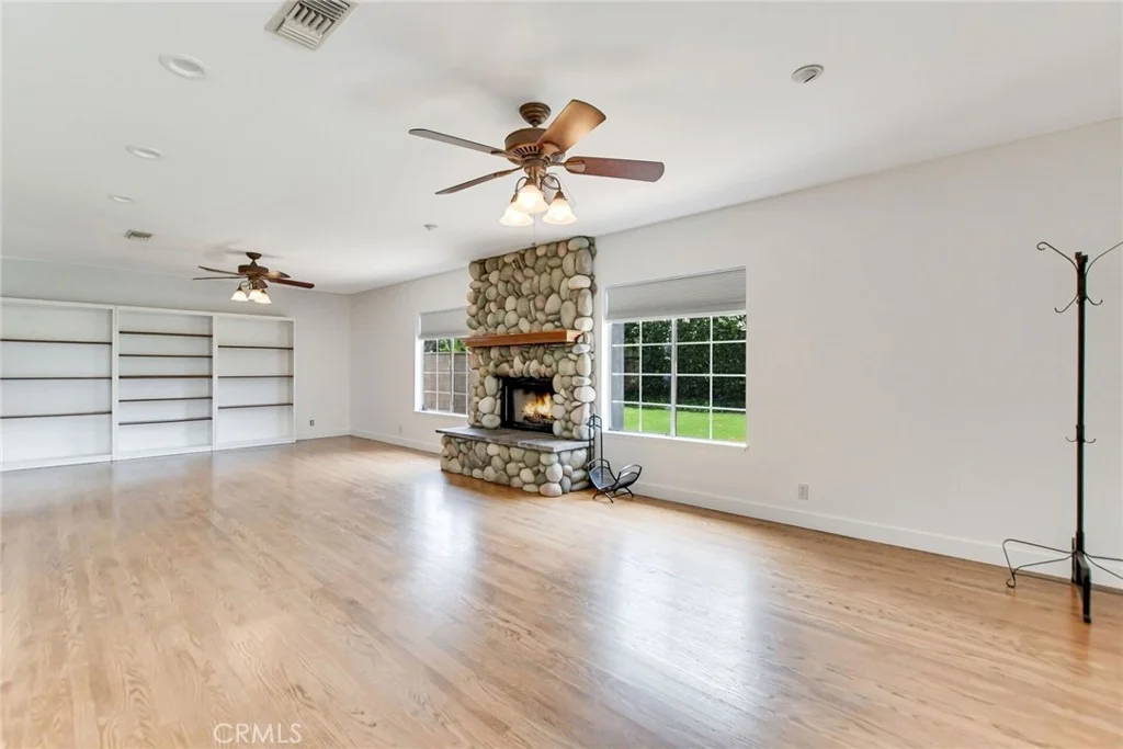 Photo of 1302 E Bennett
