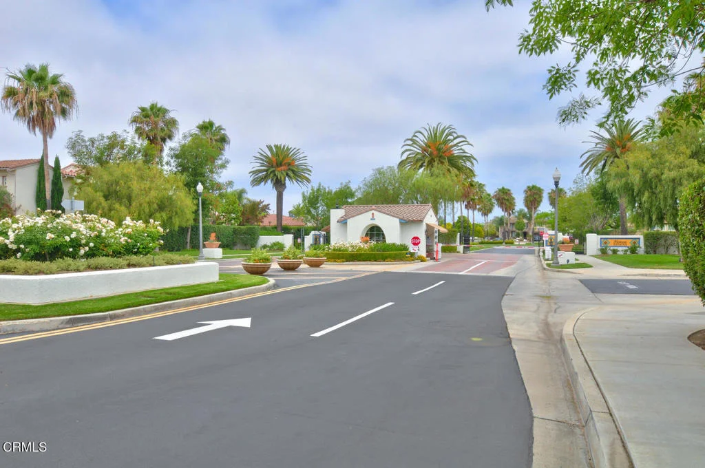 Photo of 2096 Mission Hills Drive