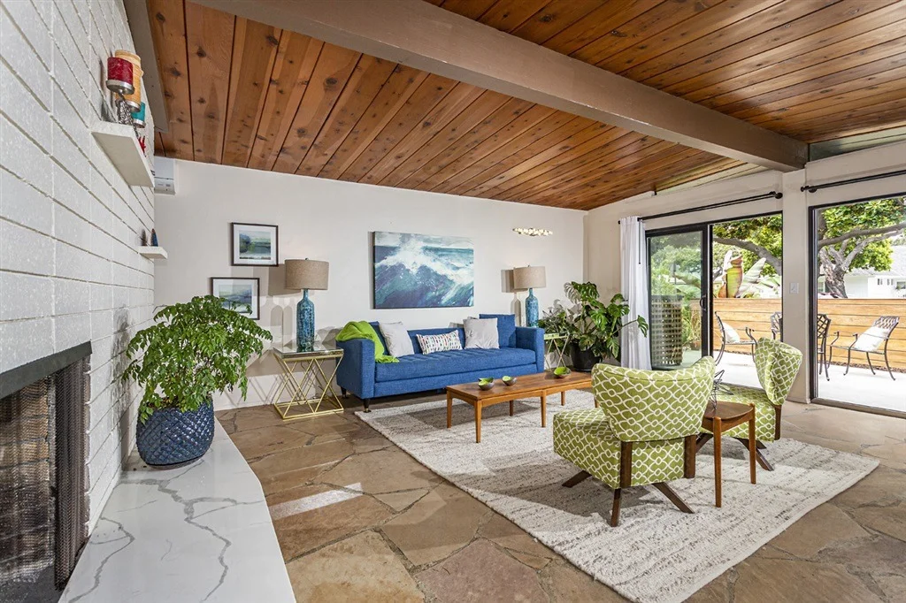 Photo of 625 Alameda Blvd
