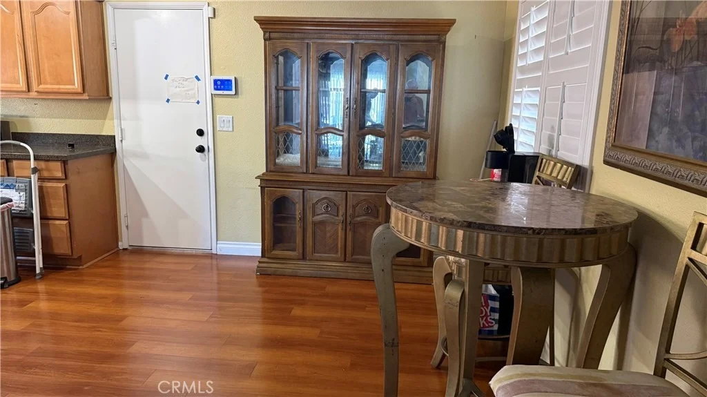 Photo of 573 N Girard