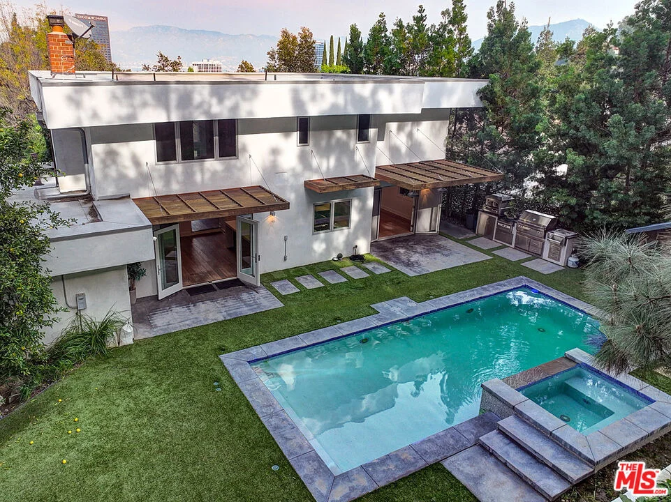 Photo of 10832 Wrightwood Lane