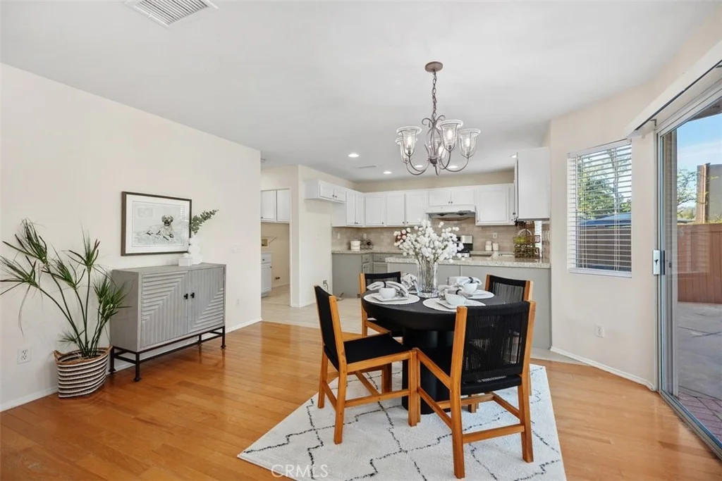 Photo of 50 Linhaven