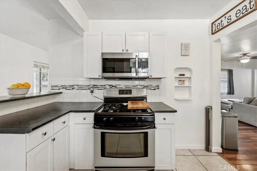 Photo of 5305 Palm