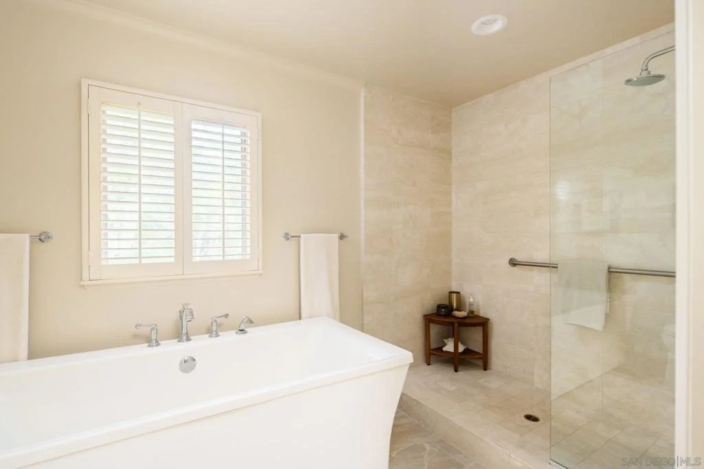 Photo of 6055 Lago Lindo