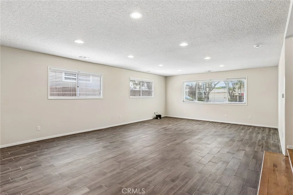 Photo of 4593 Gardena
