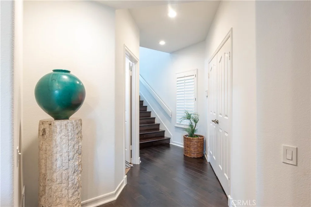 Photo of 5517 China Point