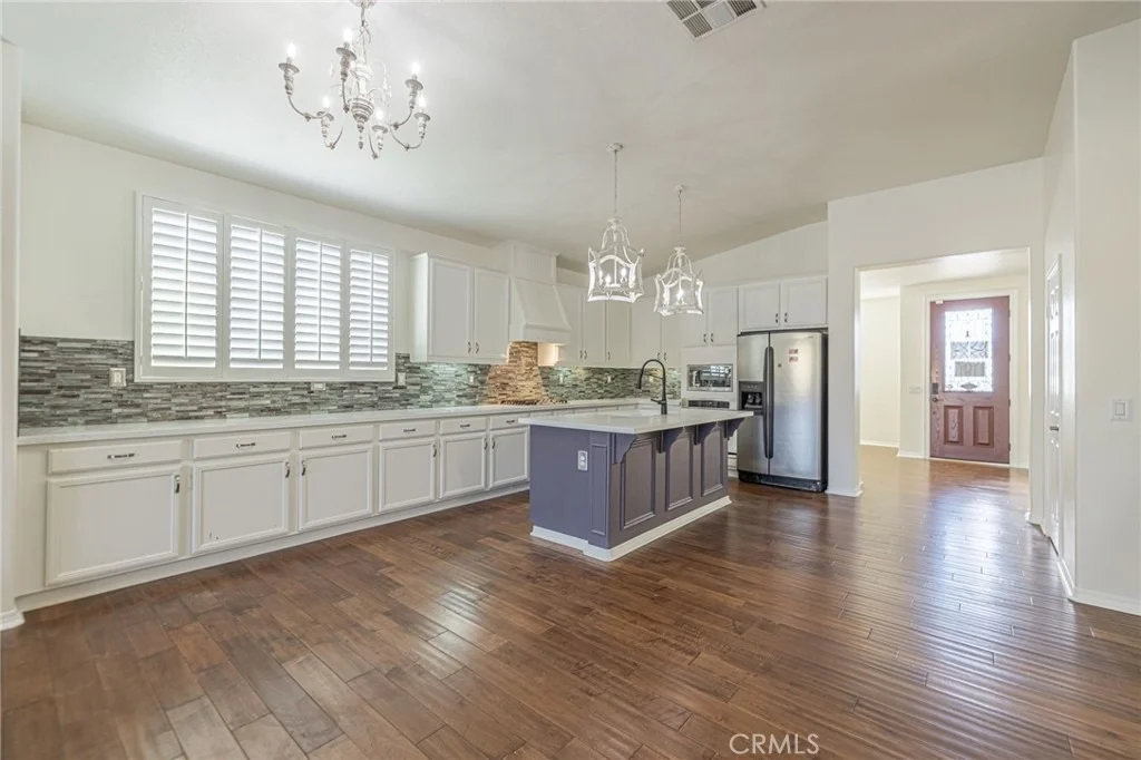 Photo of 40670 Oakbridge Way