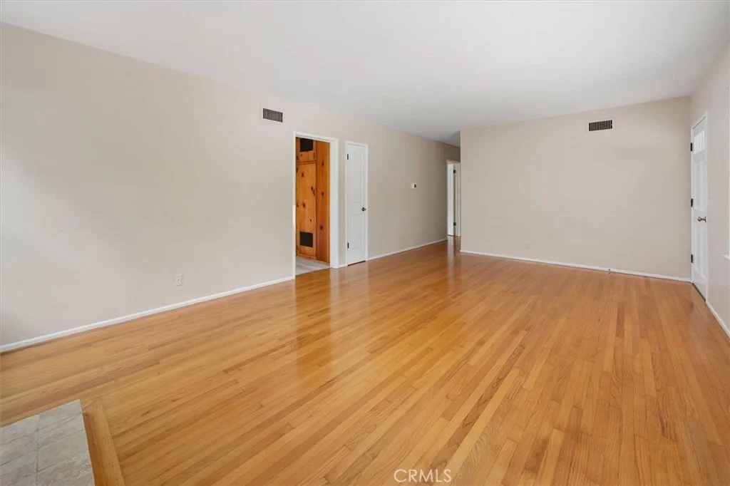 Photo of 955 Eilinita