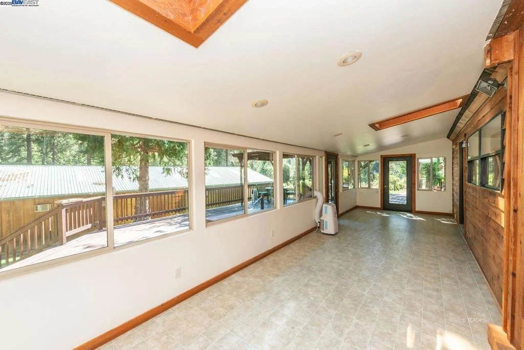 Photo of 4481 Rush Creek Rd