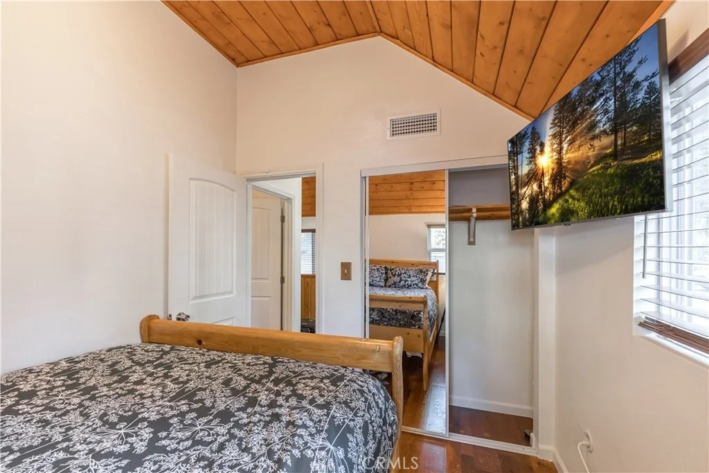 Photo of 308 Cedarbrook Drive
