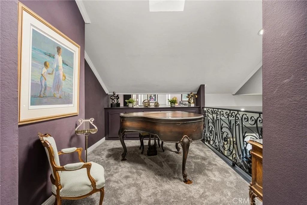 Photo of 4051 Salacia