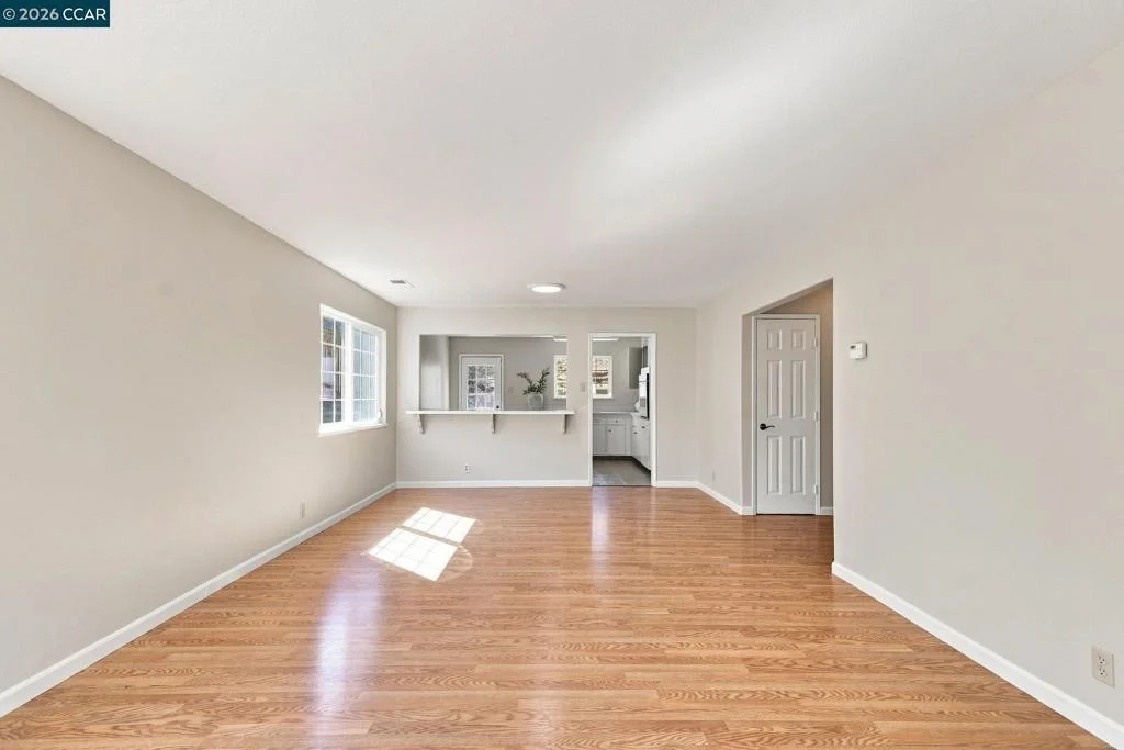 Photo of 2358 Galway Rd
