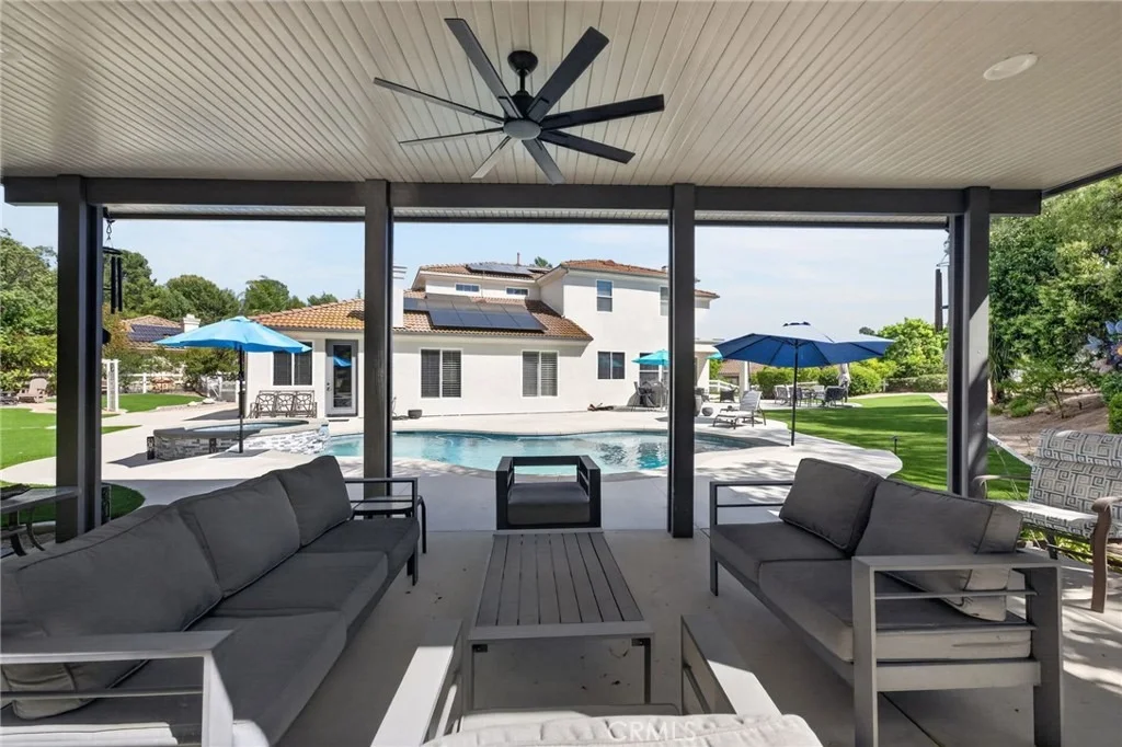 Photo of 40639 Baccarat Road