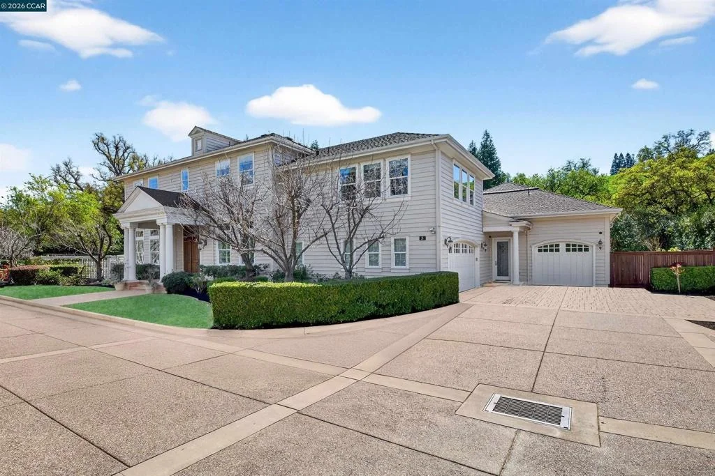 Photo of 3 Brooktree Dr