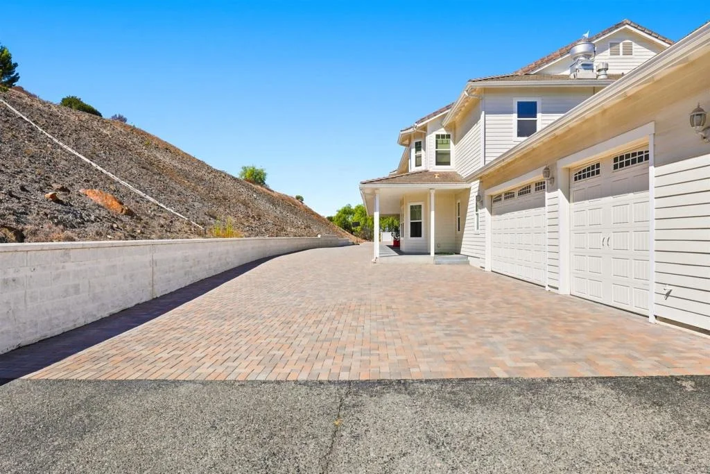 Photo of 28190 Sycamore Mesa