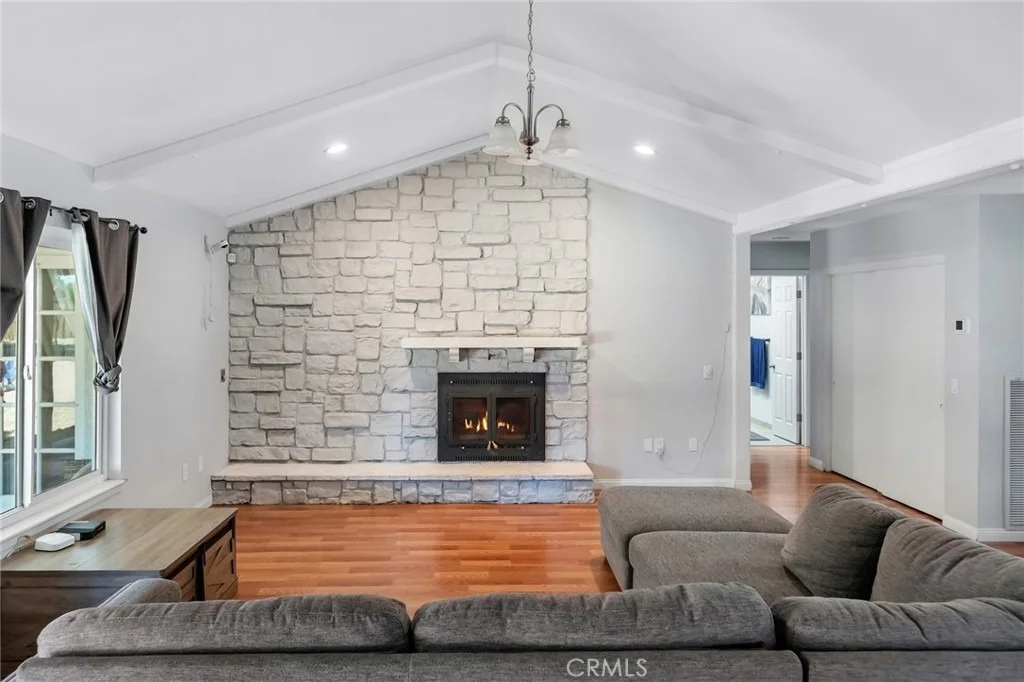Photo of 13251 Winona