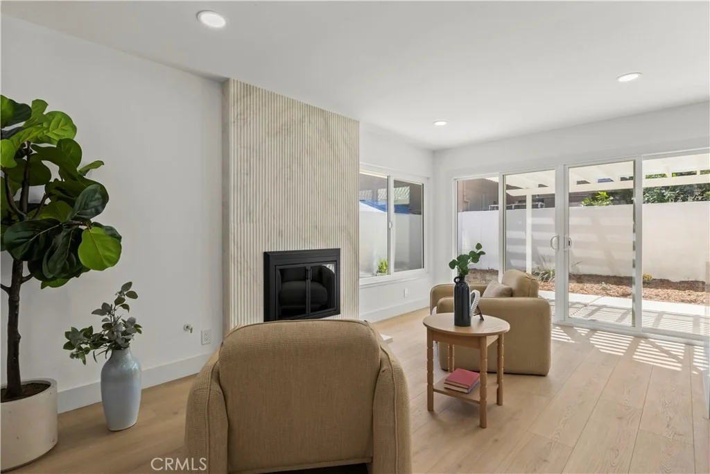 Photo of 3582 Carmel
