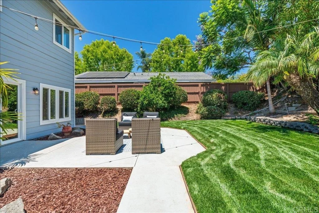 Photo of 1806 Palisades Drive