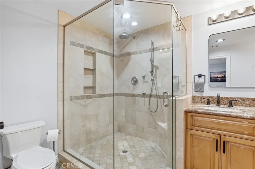 Photo of 4028 Center