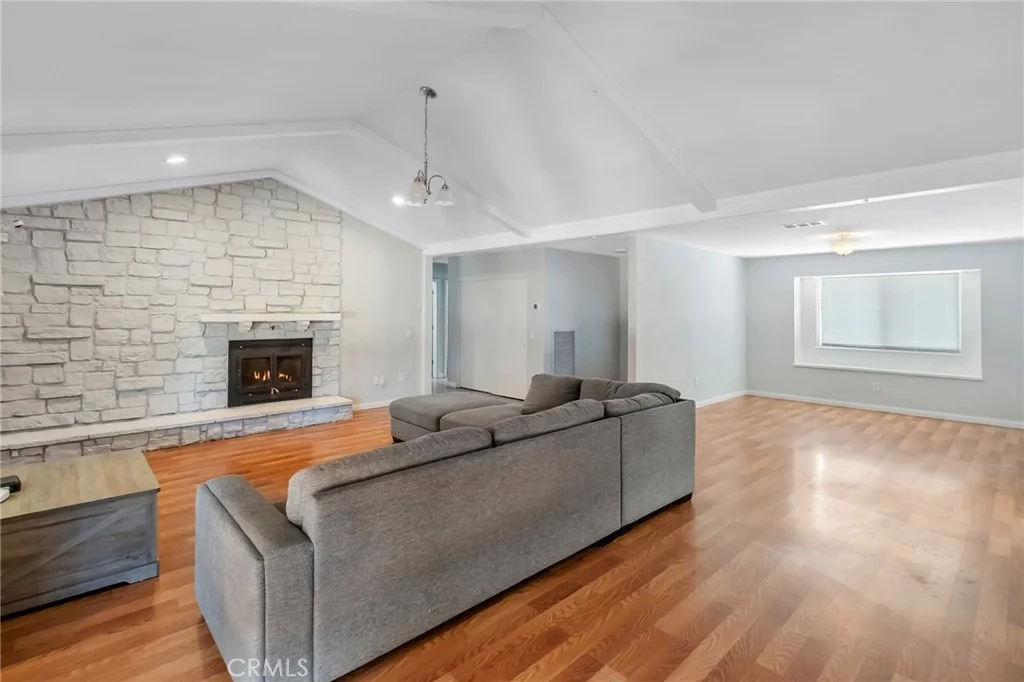 Photo of 13251 Winona