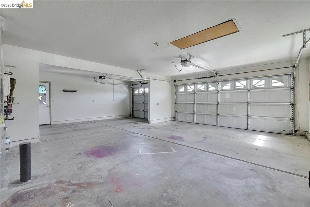 Photo of 722 Mariner Loop