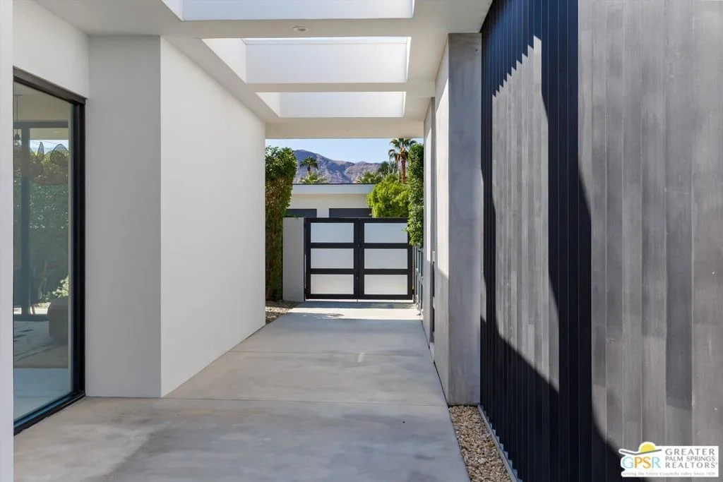 Photo of 8 Desert Lark Circle