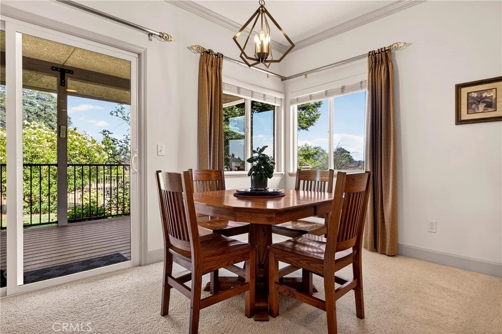 Photo of 3560 Lonnie