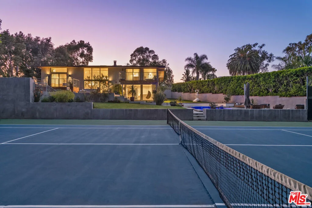 Photo of 6738 Wildlife Road