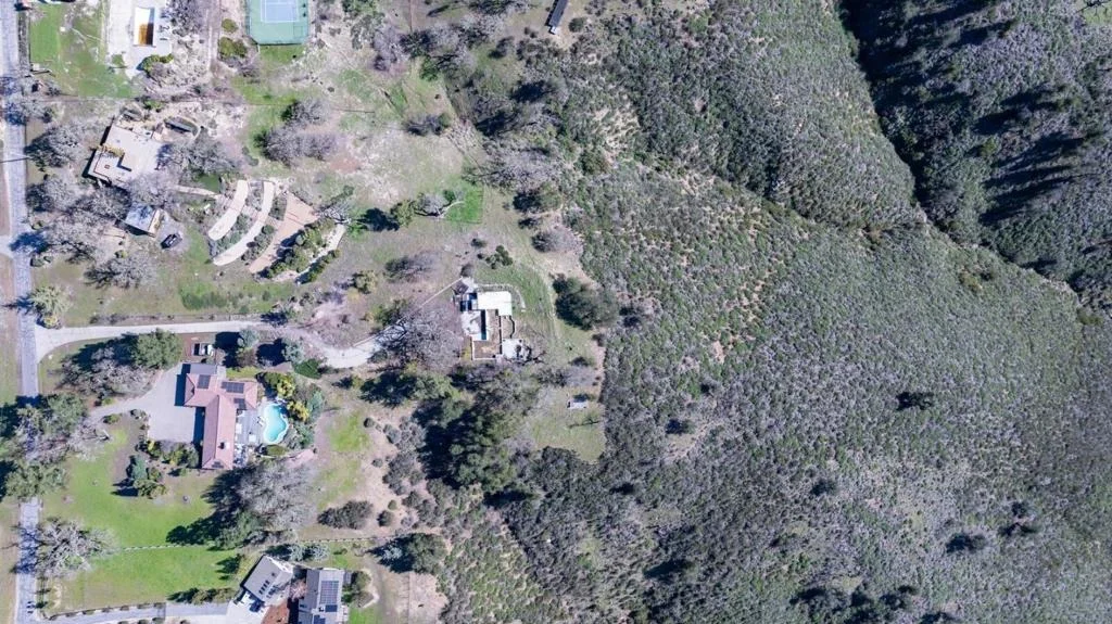 Photo of 34994 Sky Ranch Road