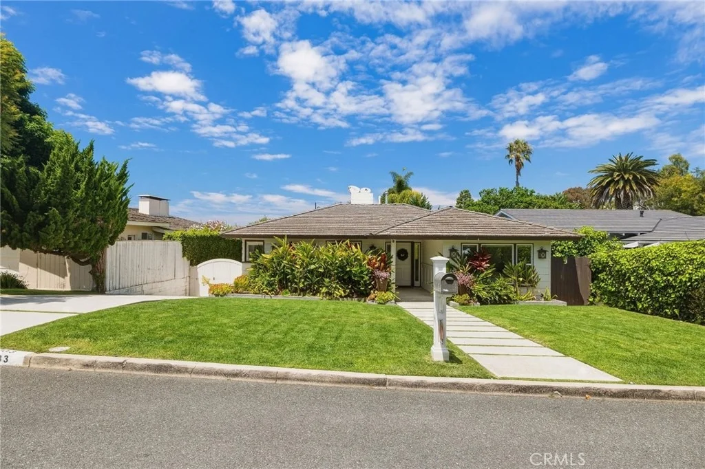Photo of 1733 Addison Road