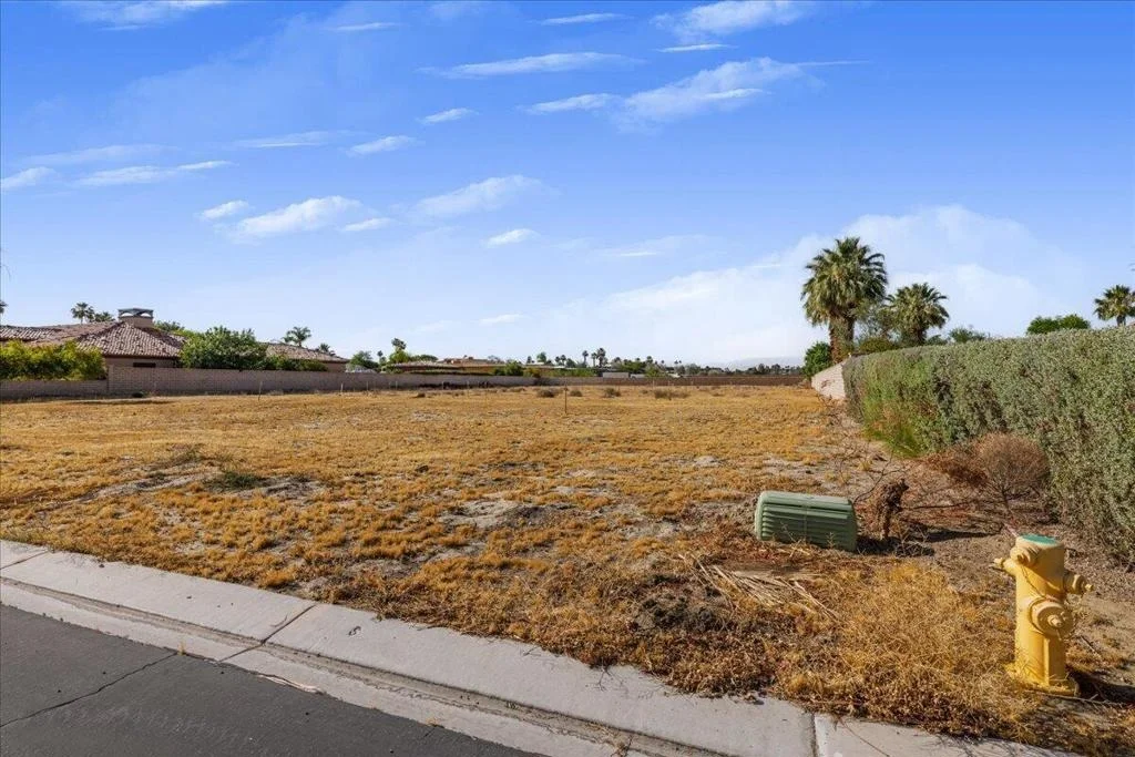 Photo of 2 Carrera Place