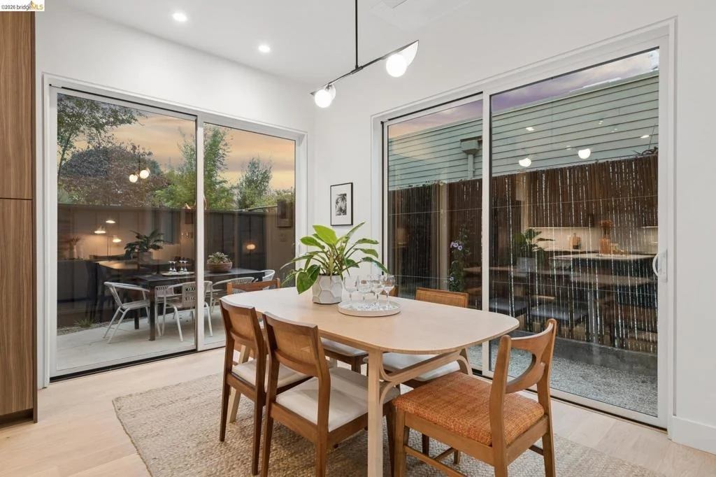 Photo of 1523 Stuart