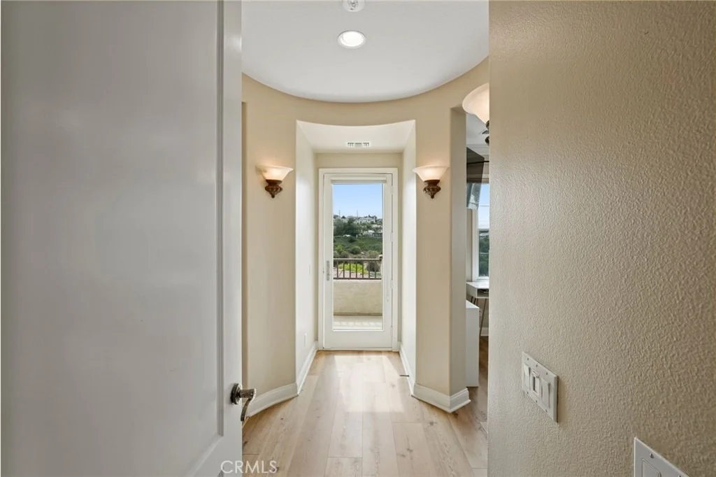 Photo of 26957 Timberline