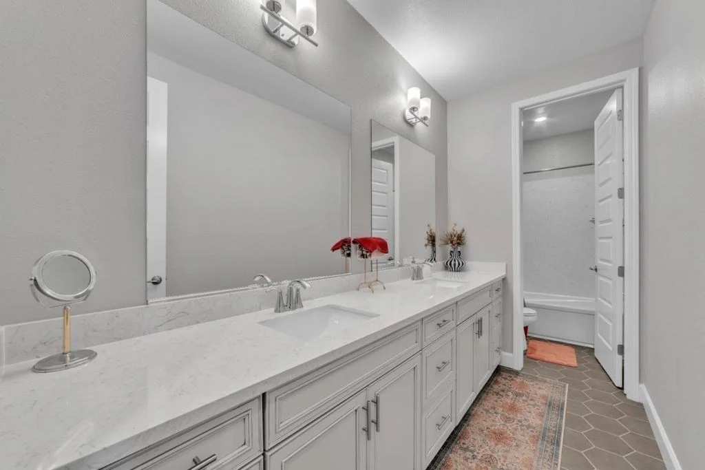Photo of 4785 Villa Verde Drive