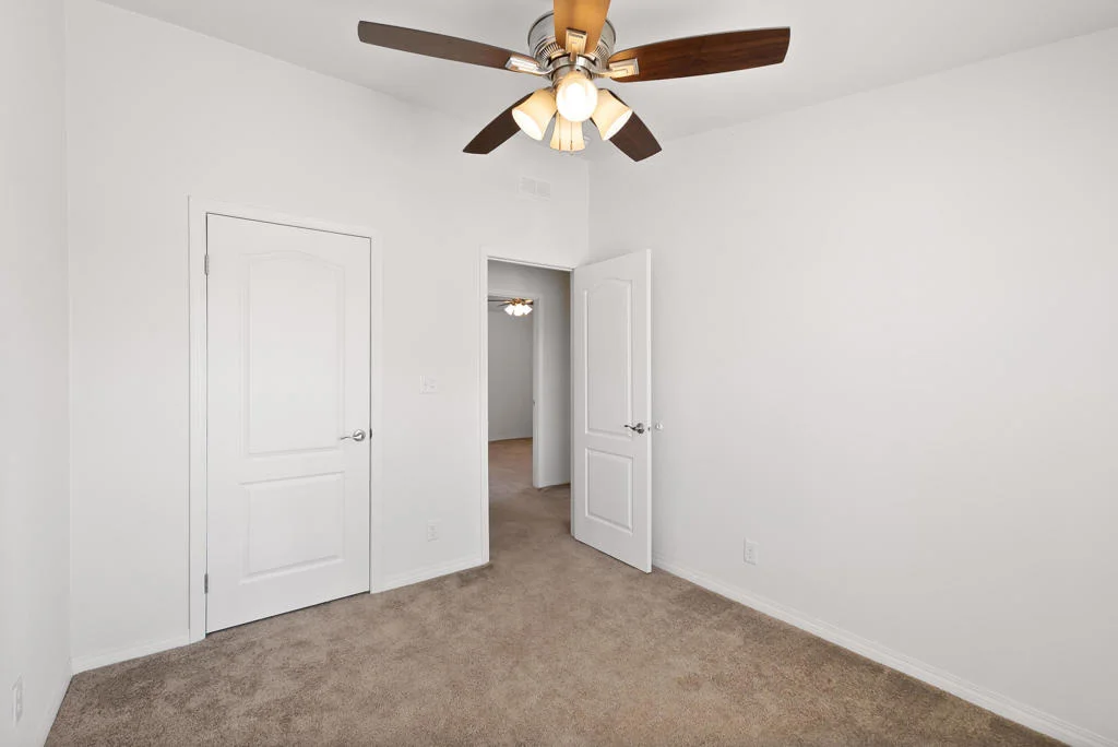 Photo of 60382 Stearman Road