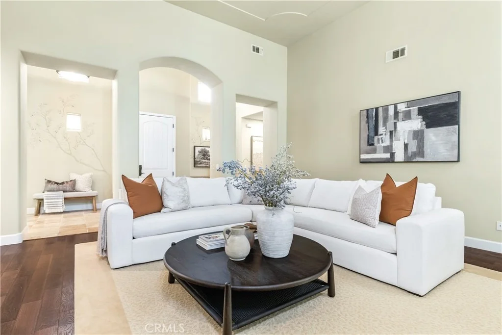 Photo of 843 Hacienda Circle