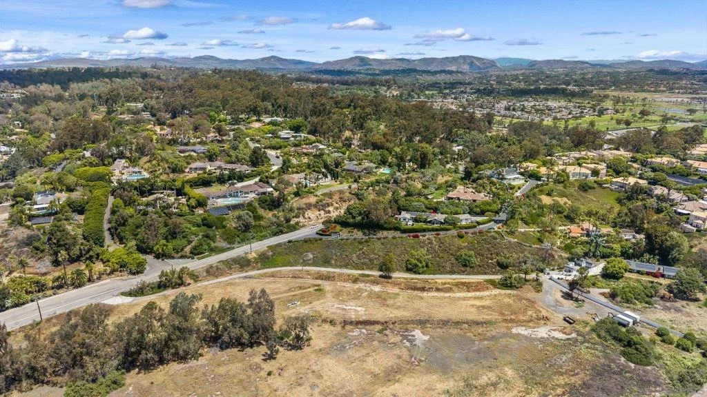 Photo of 3985 Via De La Valle