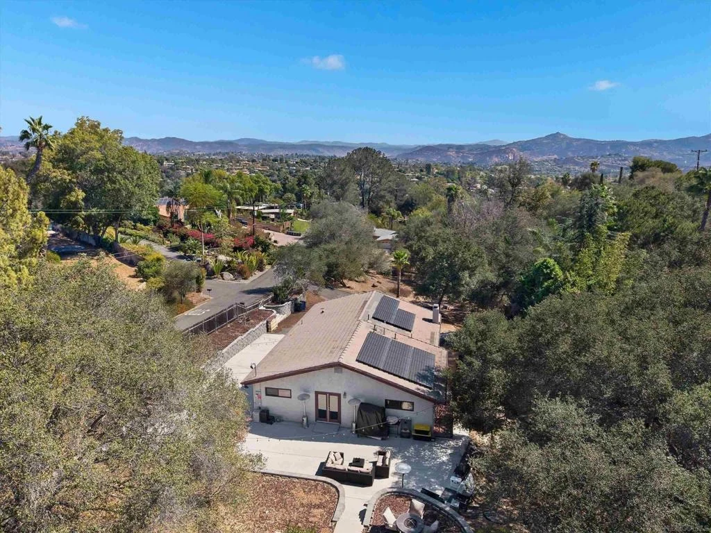 Photo of 3115 BERNARDO LANE