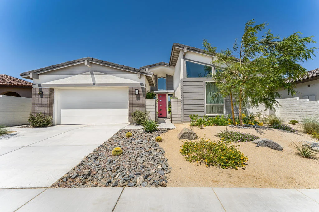 Photo of 74334 Zeppelin Drive