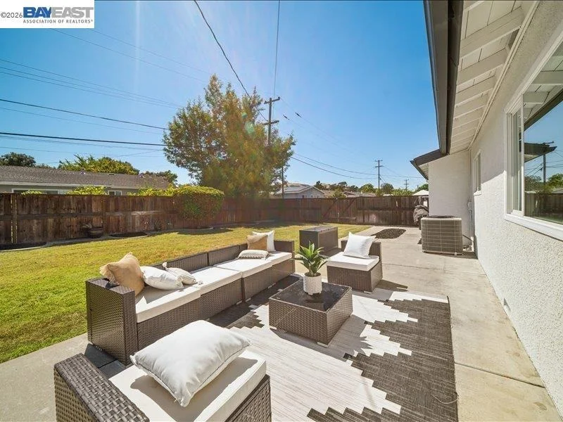 Photo of 7654 Cardigan St