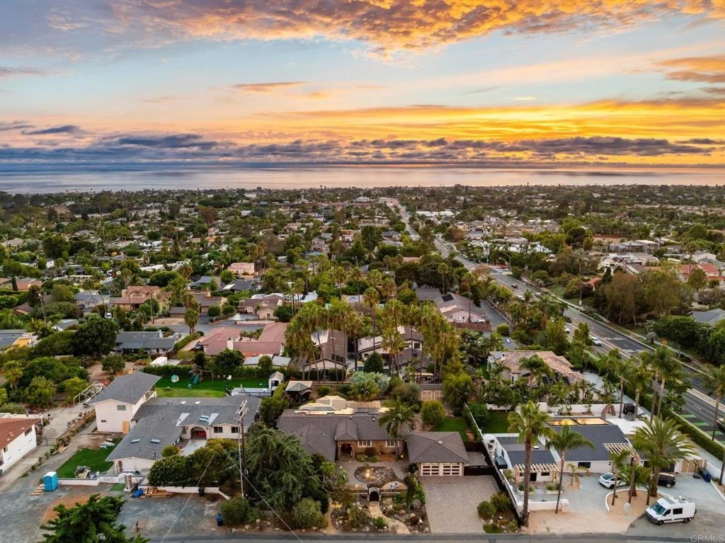 Photo of 890 Passiflora Avenue
