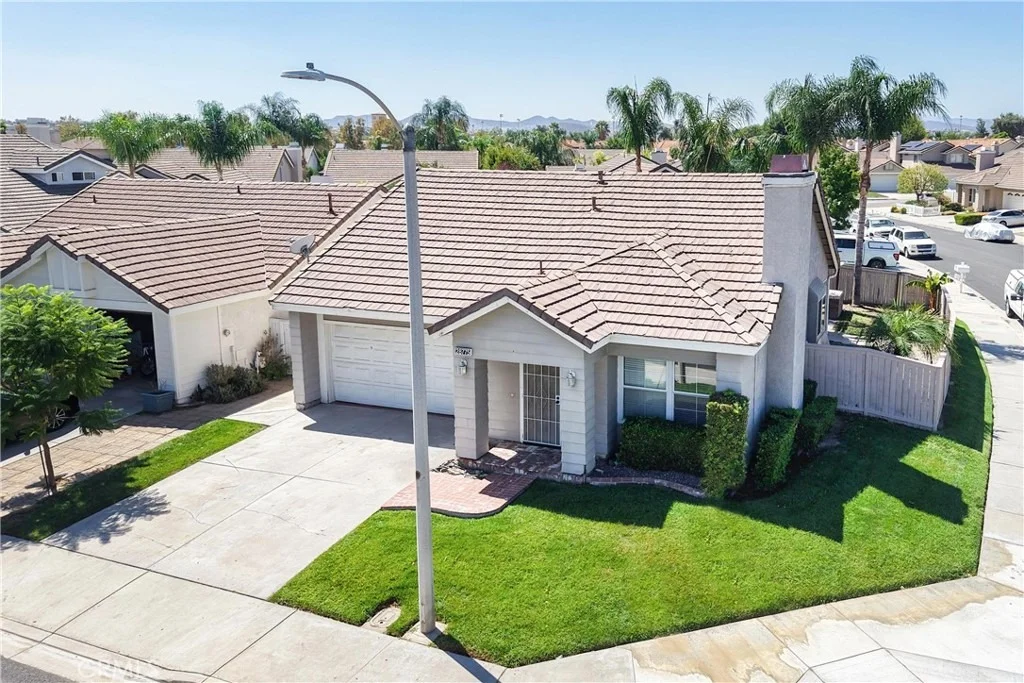 Photo of 28775 Bridge Water Lane