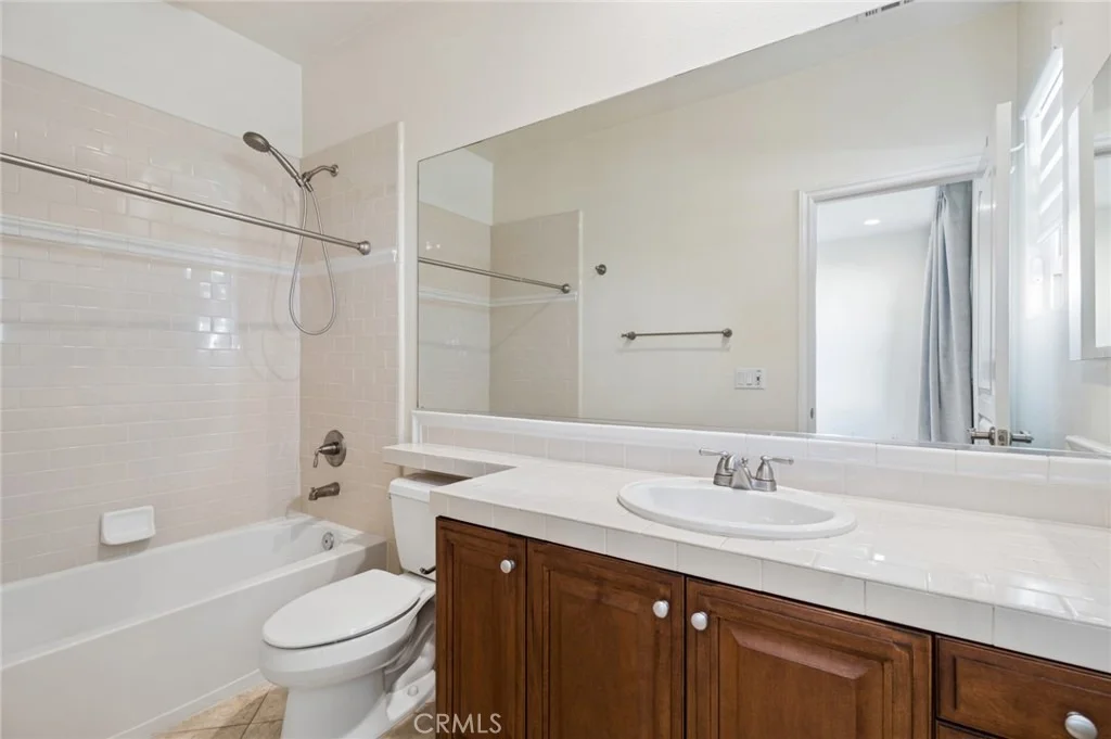 Photo of 62 Logan