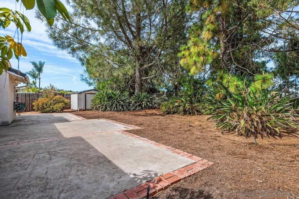 Photo of 5220 Mandarin Dr.